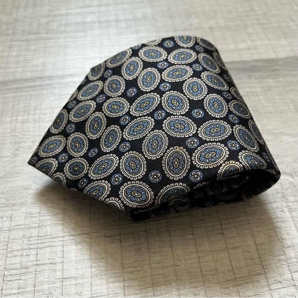 VINTAGE CHRISTIAN DIOR Elegant Blue Patterned Tie Paisley Floral - Picture 2 of 9